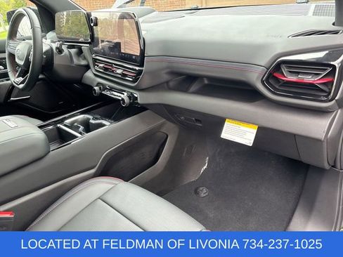 Certified 2024 Chevrolet Silverado EV RST AWD/4WD image 29