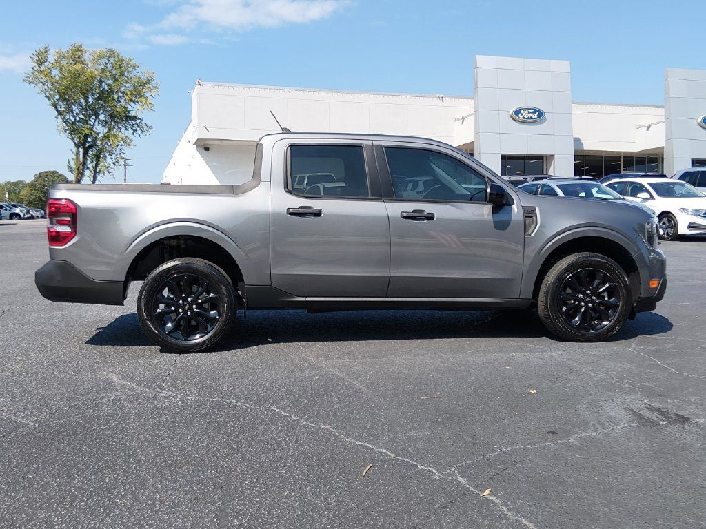 Used 2024 Ford Maverick XLT w/ XLT Luxury Package FWD image 3