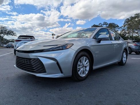 New 2026 Toyota Camry LE image 8