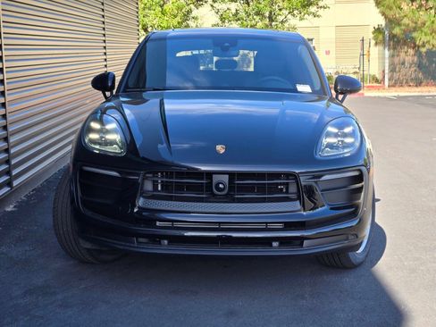 New 2026 Porsche Macan AWD/4WD image 10