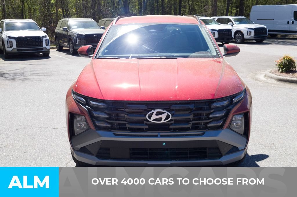 Used 2025 Hyundai Tucson SEL FWD image 2