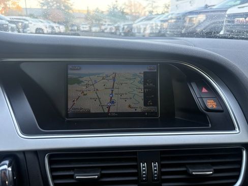 Used 2016 Audi A4 Premium Plus w/ Technology Package image 24