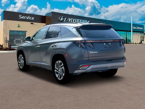 New 2025 Hyundai Tucson Limited image 5