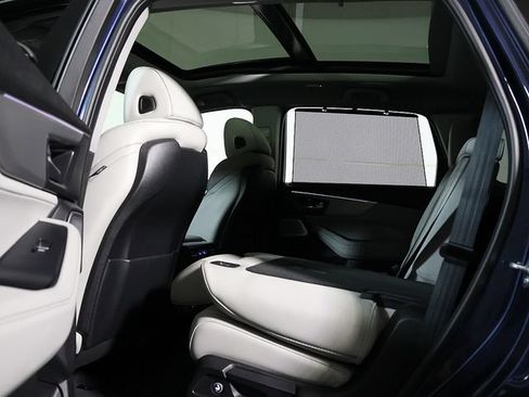Certified 2025 Acura MDX SH-AWD w/ Technology Package image 15
