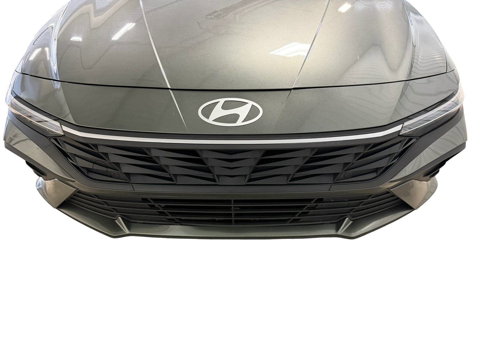 Certified 2024 Hyundai Elantra SE FWD image 10