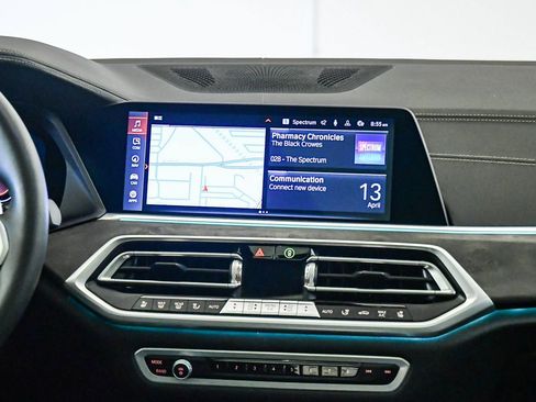 Certified 2023 BMW X5 xDrive40i w/ Executive Package image 14