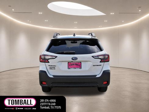 Used 2025 Subaru Outback Onyx Edition AWD/4WD image 6