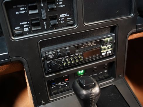 Used 1989 Chevrolet Corvette Convertible image 37