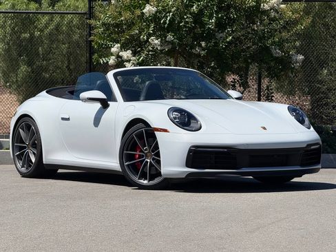 Certified 2022 Porsche 911 Carrera 4S w/ Sport Package AWD/4WD image 9