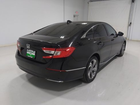 Used 2020 Honda Accord EX image 9