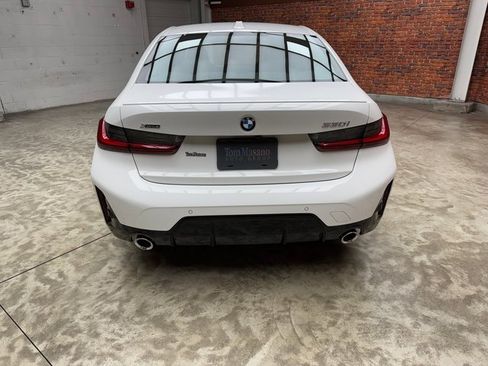 New 2026 BMW 330i xDrive Sedan w/ M Sport Package image 4
