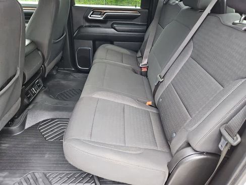 Used 2024 Chevrolet Silverado 2500 LT AWD/4WD image 20