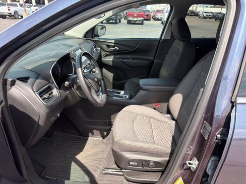 Used 2018 Chevrolet Equinox LT AWD/4WD image 19