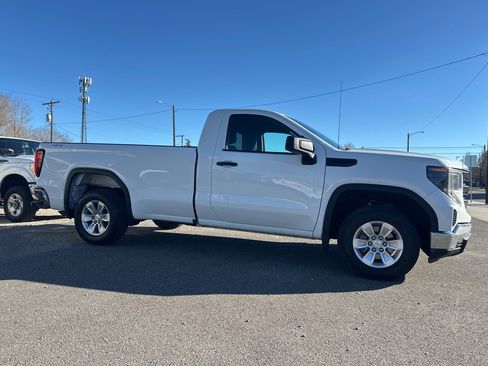 Used 2023 GMC Sierra 1500 Pro w/ Convenience Package AWD/4WD image 3
