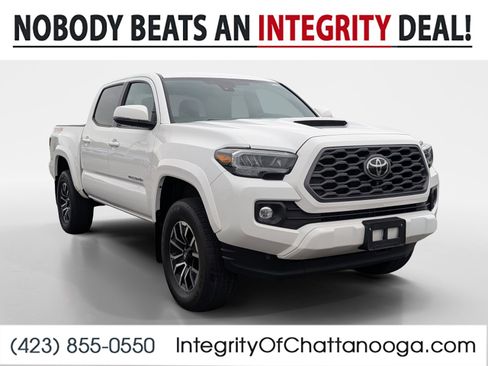 Used 2023 Toyota Tacoma TRD Sport w/ Advanced Technology Package AWD/4WD image 1
