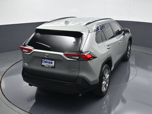 Used 2021 Toyota RAV4 XLE Premium FWD image 53