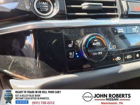 Used 2024 Nissan Pathfinder Platinum FWD image 24