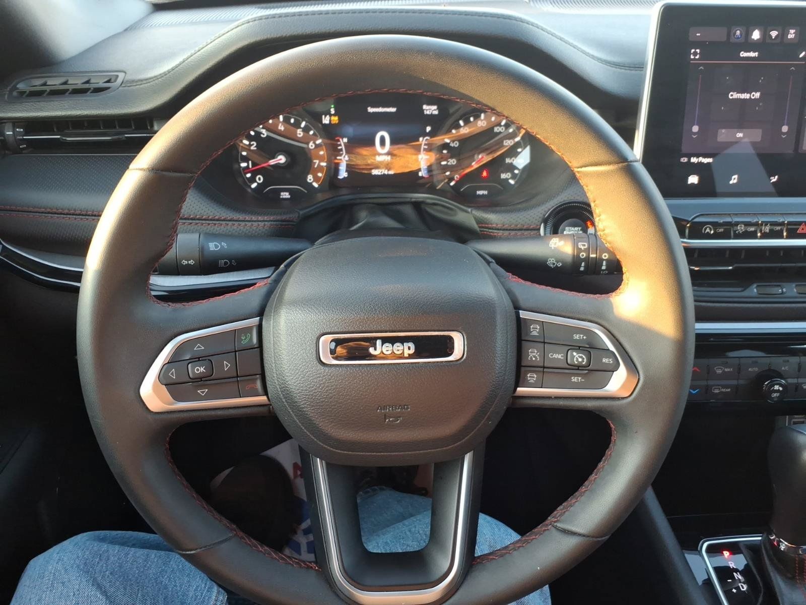 Used 2024 Jeep Compass Trailhawk AWD/4WD image 22