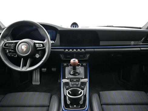 Used 2025 Porsche 911 Carrera T image 7