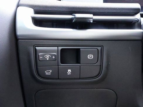 New 2026 Hyundai Tucson Limited image 33