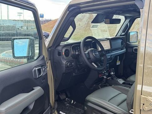 New 2026 Jeep Gladiator Mojave image 14