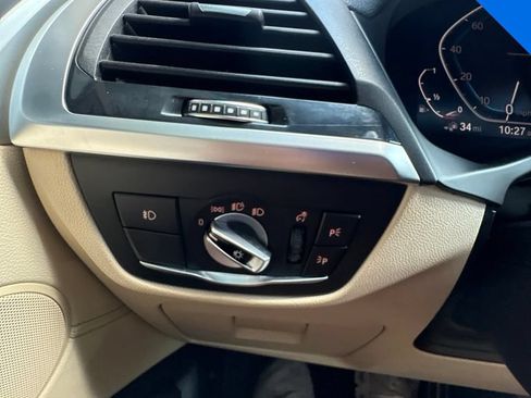 Used 2020 BMW X3 xDrive30e w/ Executive Package AWD/4WD image 19