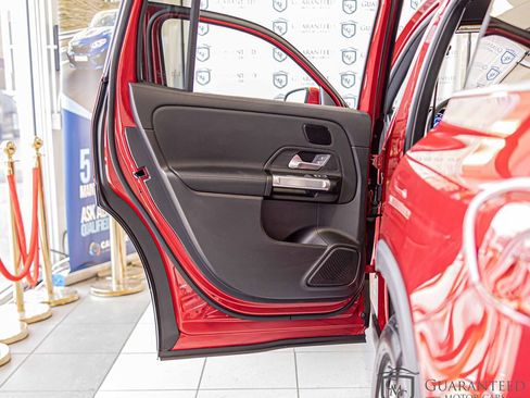 Used 2024 Mercedes-Benz EQB 250+ w/ Winter Package image 32