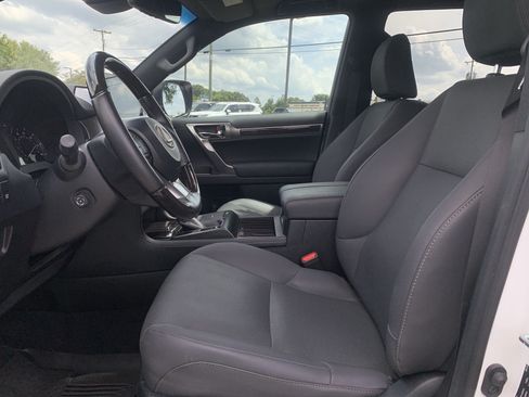 Used 2023 Lexus GX 460 Premium AWD/4WD image 16