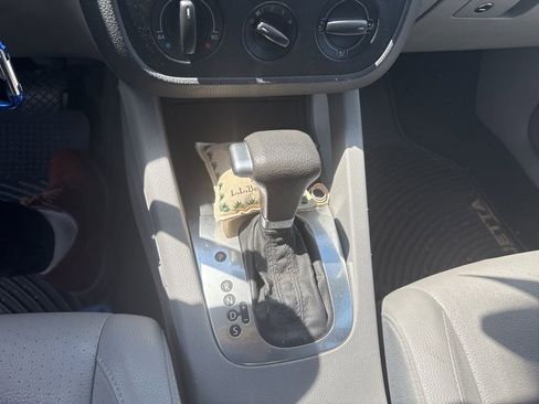 Used 2007 Volkswagen Jetta Wolfsburg Edition image 6