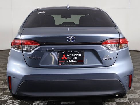 Used 2023 Toyota Corolla LE image 9