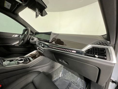 Used 2026 BMW X6 M60i AWD/4WD image 20