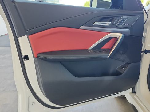 New 2026 BMW X1 M35i w/ Technology Package AWD/4WD image 11