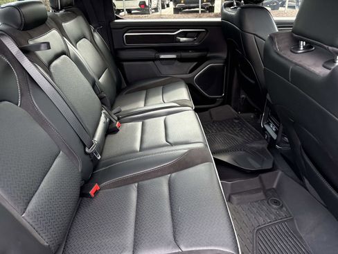 Used 2025 RAM 1500 Laramie w/ Sport Appearance Package AWD/4WD image 33