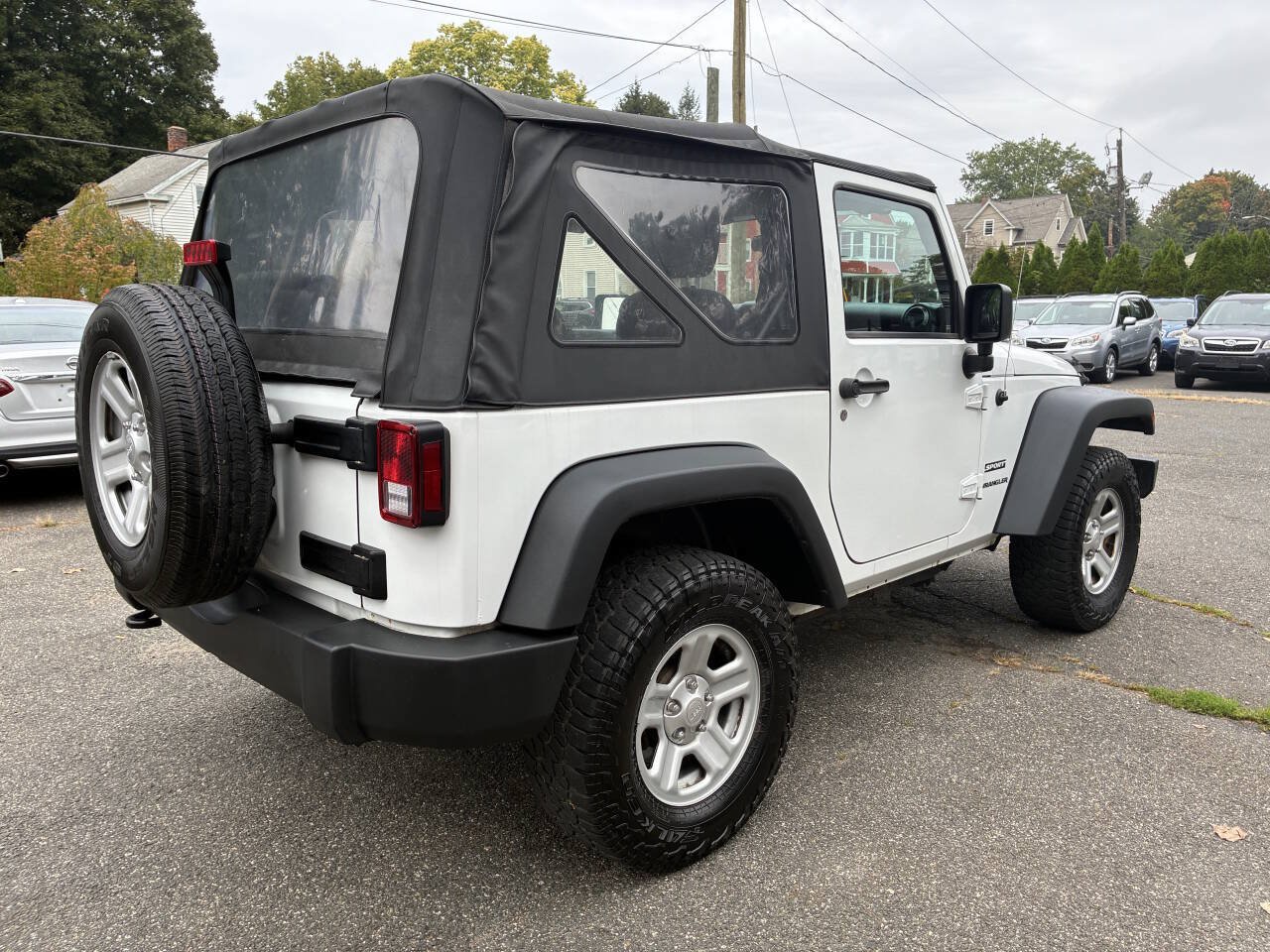 Used 2015 Jeep Wrangler Sport AWD/4WD image 5