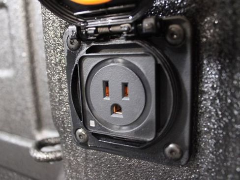 New 2026 GMC Sierra 1500 SLT w/ SLT Premium Plus Package AWD/4WD image 17