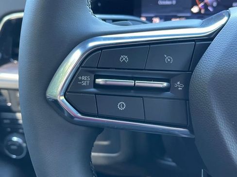 New 2025 Chevrolet Suburban Premier image 8