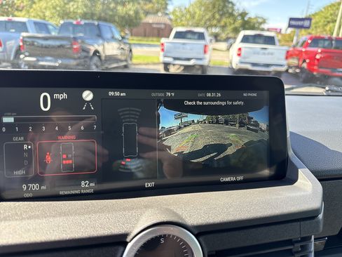 Used 2025 INEOS Grenadier Station Wagon AWD/4WD image 24