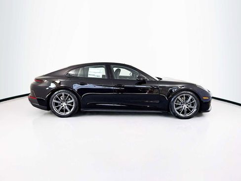New 2025 Porsche Panamera 4 image 8