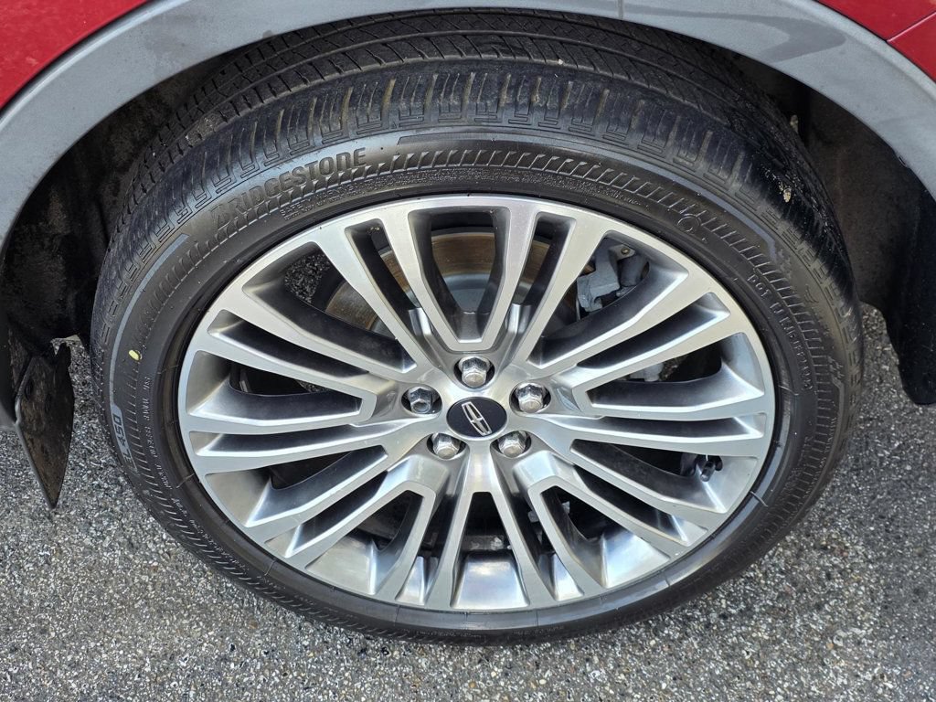 Used 2016 Lincoln MKX Reserve FWD image 38