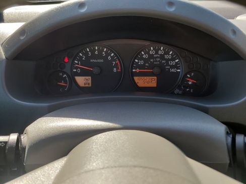 Used 2021 Nissan Frontier SV w/ Midnight Edition Floor Mats AWD/4WD image 29