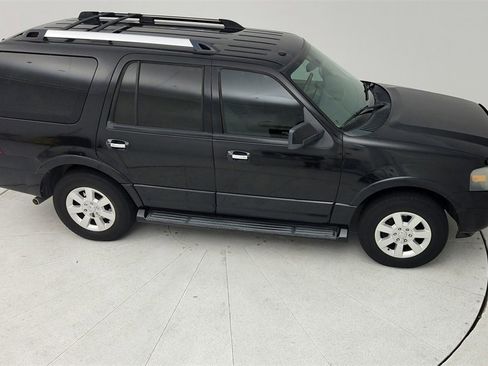 Used 2010 Ford Expedition Limited image 37