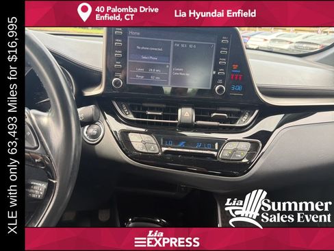 Used 2019 Toyota C-HR XLE FWD image 17