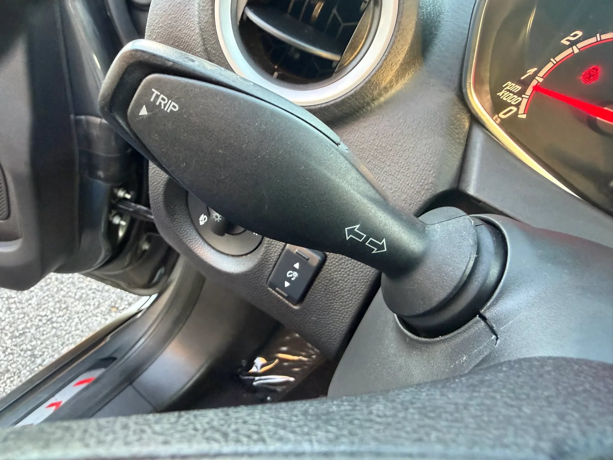 Used 2016 Ford Fiesta ST FWD image 39