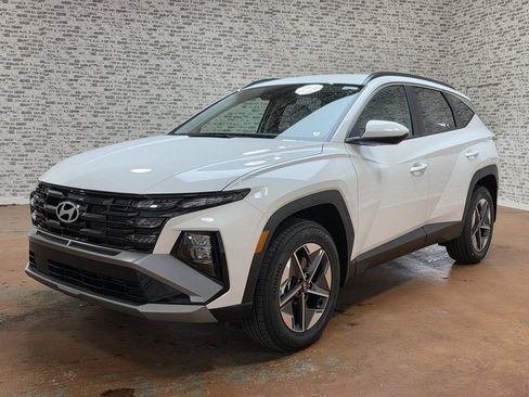 New 2026 Hyundai Tucson SEL image 3