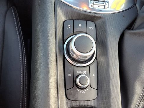 Used 2022 MAZDA MX-5 Miata RF Grand Touring w/ Weather Package image 20