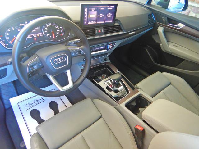 Used 2024 Audi Q5 2.0T Premium AWD/4WD image 2
