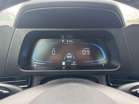 Used 2025 Hyundai Elantra Sport FWD image 19