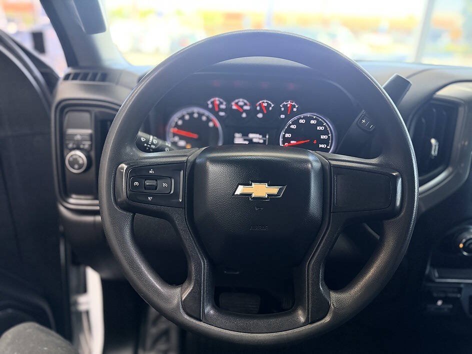 Used 2023 Chevrolet Silverado 2500 W/T w/ WT Convenience Package RWD image 6