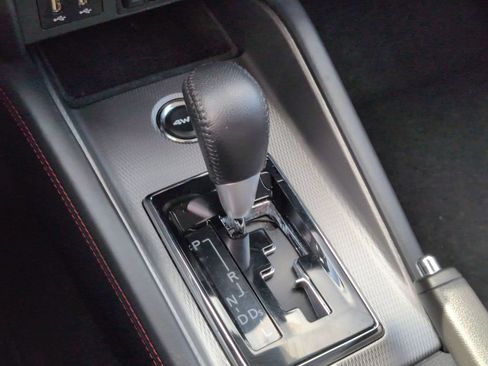 Used 2025 Mitsubishi Outlander Sport SE AWD/4WD image 19