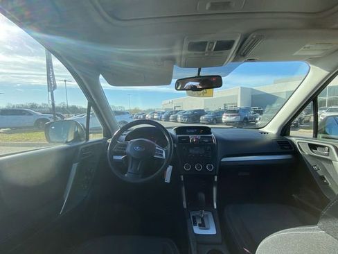 Used 2015 Subaru Forester 2.5i Premium w/ All-Weather Package image 5